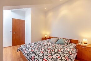 Apartments Mondo