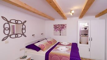 Lavender Garden Apartments
