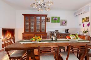 Casa  Limoneto
