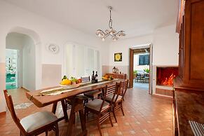 Casa  Limoneto