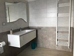 B&B Oleum