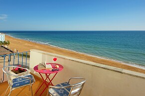 Inn the Beach Apartments