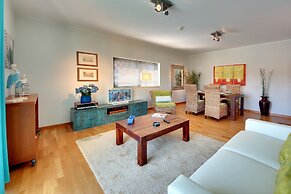 Marina Sea Residence Apartment