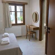 Lilys Apartments