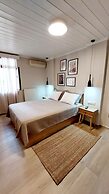 Lilys Apartments