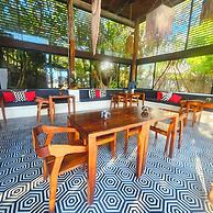 Lotus Beach Hotel - Adults Only