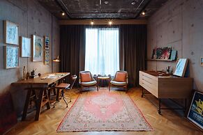 Kloe Hotel