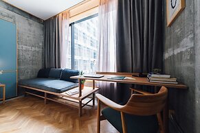 Kloe Hotel