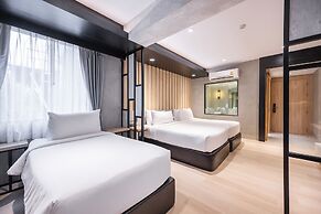 Loft Bangkok Hotel