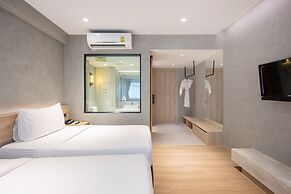 Loft Bangkok Hotel