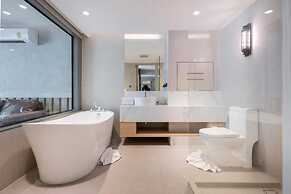 Loft Bangkok Hotel