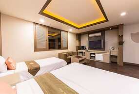 Main Motel