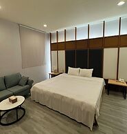 Her Home Spa Motel Douliu
