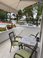Angelas Apartments