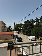 Angelas Apartments