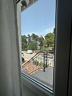 Angelas Apartments