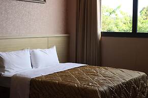 Home Full Hotel