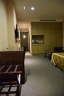 Home Full Hotel