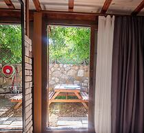 Çeşmekeş Hotel