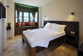 Çeşmekeş Hotel
