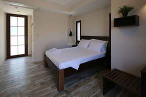 Çeşmekeş Hotel