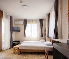 Çeşmekeş Hotel