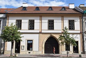 Guest House 1568