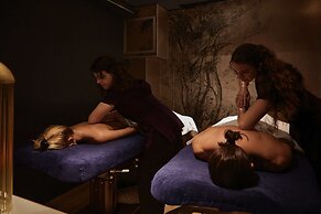 Paris j'Adore Hotel & Spa