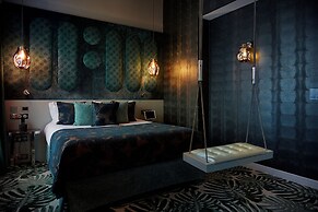 Paris j'Adore Hotel & Spa