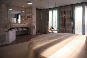 Paris j'Adore Hotel & Spa