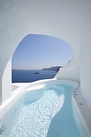 Oia White Cave Oia Cliff