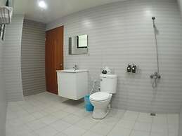 Living My Life Hostel