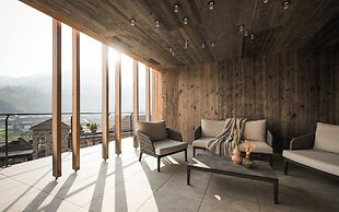 Excelsior Dolomites Life Resort