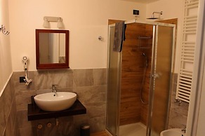 B&B Fine Venice