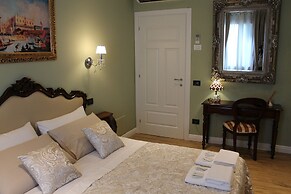 B&B Fine Venice