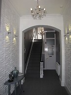Ashmira Guest House