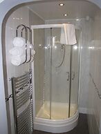 Ashmira Guest House