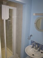 Ashmira Guest House