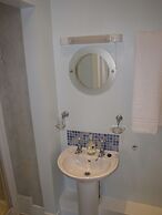 Ashmira Guest House