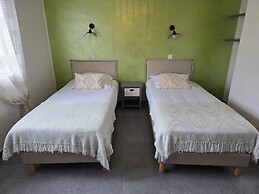 Hôtel Le Mas Des Quintrands