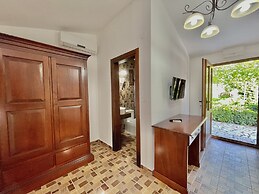 Hotel Opera Jaz