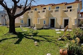 Amarylis Apartments