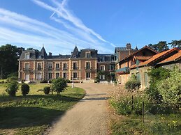 Chateau le Quesnoy