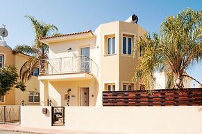 Natalie Villa CL 41