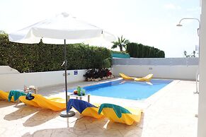 Avrora Villa PV