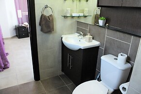 Avrora Villa PV