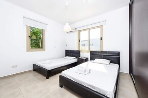 Avrora Villa PV