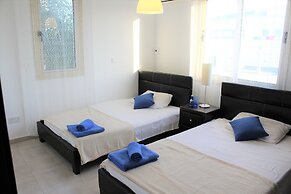 Avrora Villa PV
