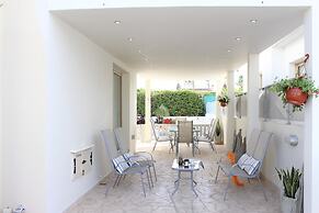 Avrora Villa PV