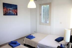 Avrora Villa PV